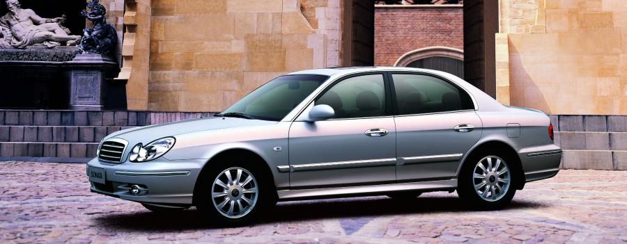  Hyundai Sonata 2004 года  (фото 30 из 58)